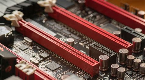 pcie (peripheral component interconnect express)|Peripheral Component Interconnect (PCI).